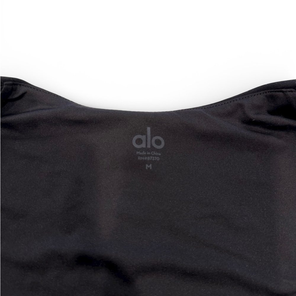 ALO Yoga Black Long Sleeve Crop Top | Medium - Picture 4 of 4